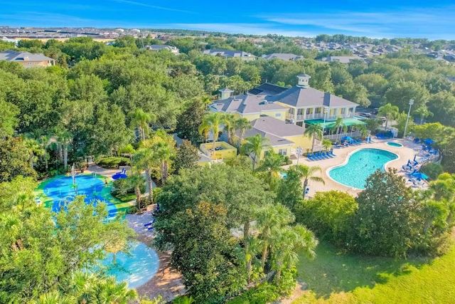 903 GRAN BAHAMA BOULEVARD 903, Davenport, FL 33897