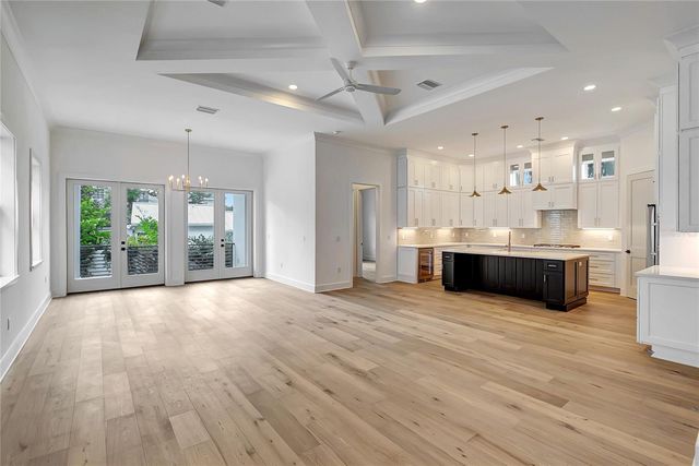 206 CHIPPEWA AVENUE, Tampa, FL 33606