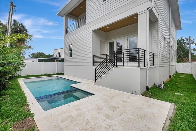 206 CHIPPEWA AVENUE, Tampa, FL 33606