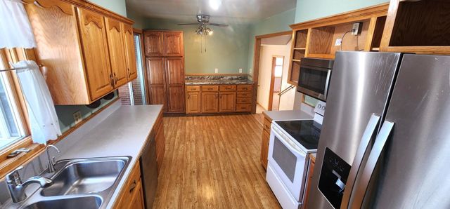 420 James Street, Detroit Lakes, MN 56501