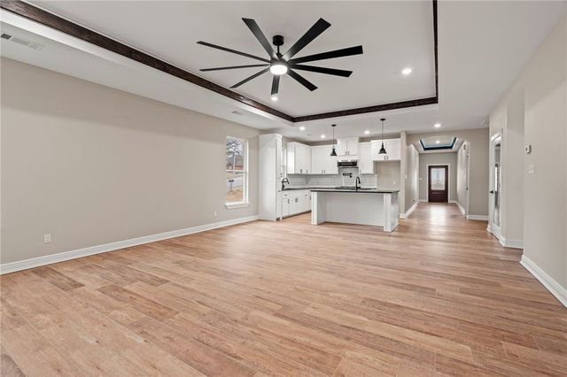 1500 Lovers Lane, Van Buren, AR 72956