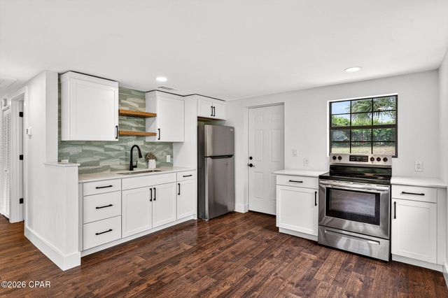 111 Bayou Avenue, Panama City, FL 32401