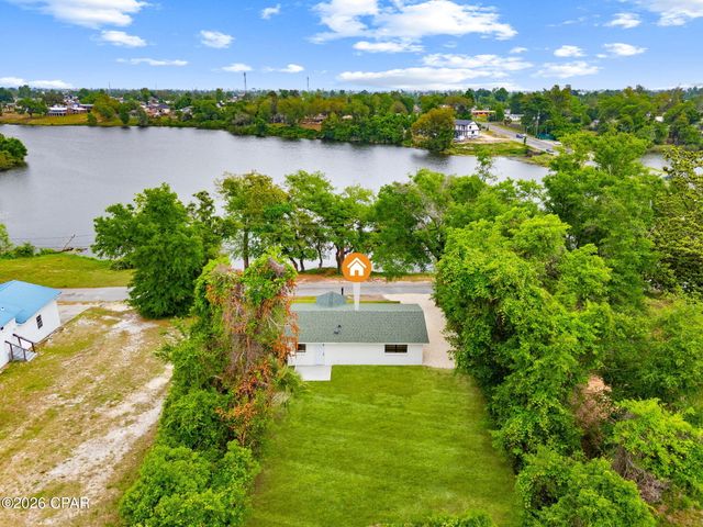 111 Bayou Avenue, Panama City, FL 32401