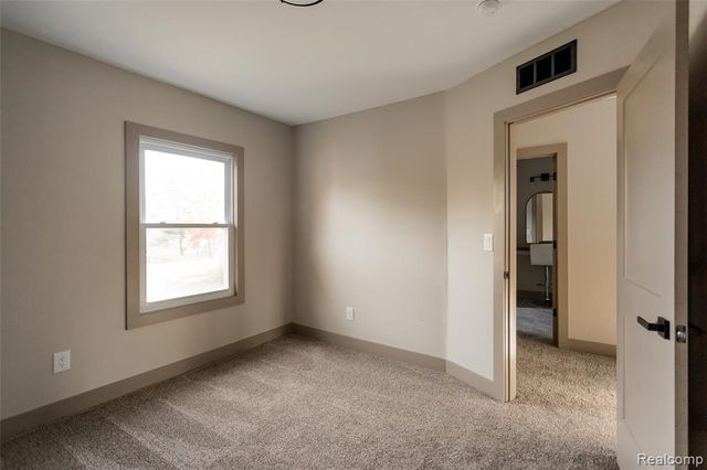 2630 Harding Street, Detroit, MI 48214