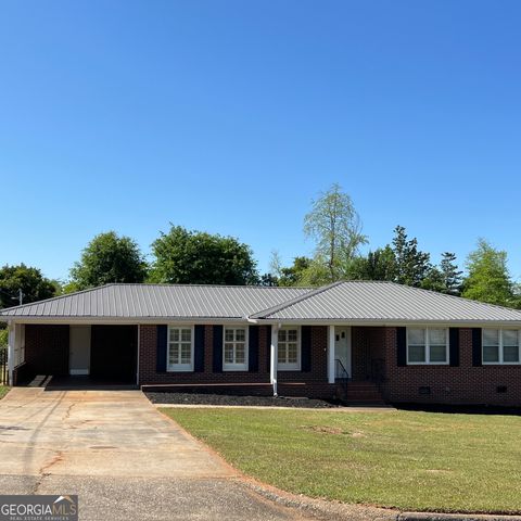 6 Colonial Drive, Newnan, GA 30263