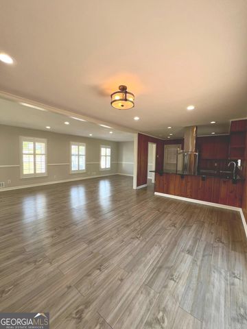 6 Colonial Drive, Newnan, GA 30263