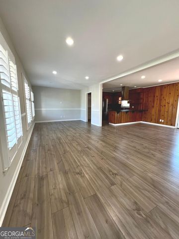 6 Colonial Drive, Newnan, GA 30263