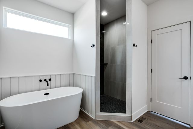 110 S Wellcrest Ct., Wichita, KS 67052