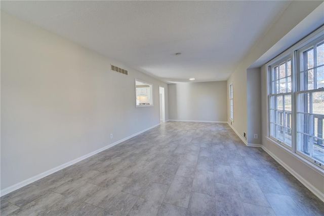 13101 E 53rd Street, Kansas City, MO 64133