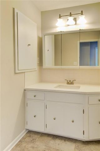 13101 E 53rd Street, Kansas City, MO 64133