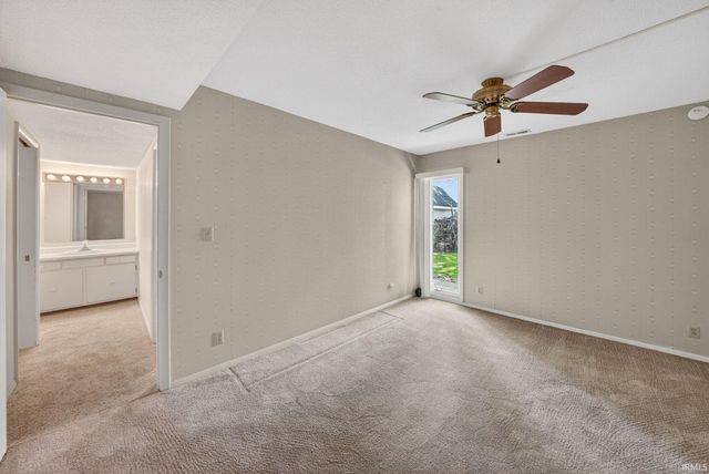 3586 E Forest Glen Ave Apt 5, Leesburg, IN 46538