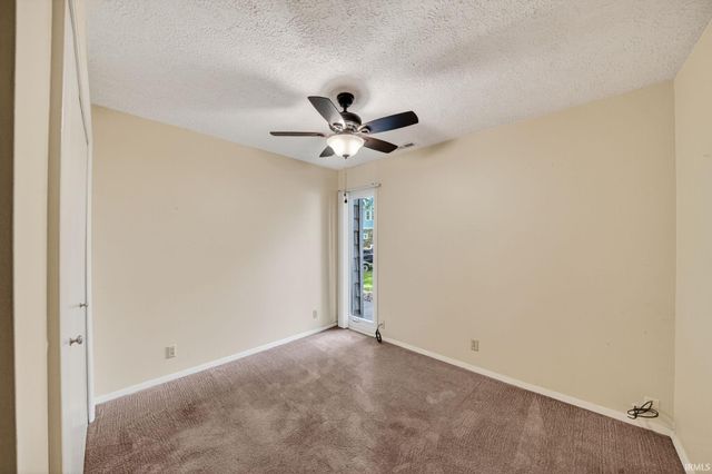 3586 E Forest Glen Ave Apt 5, Leesburg, IN 46538