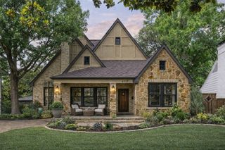 6319 Mccommas Boulevard, Dallas, TX 75214