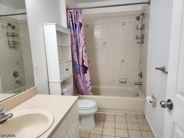 14 Autumn Dr, Mine Hill Twp., NJ 07803