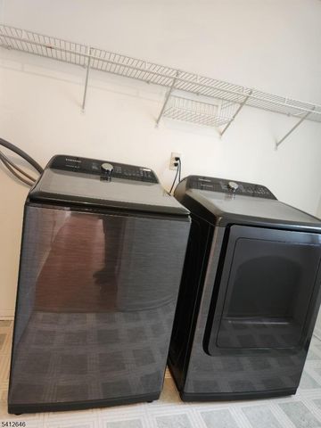 14 Autumn Dr, Mine Hill Twp., NJ 07803