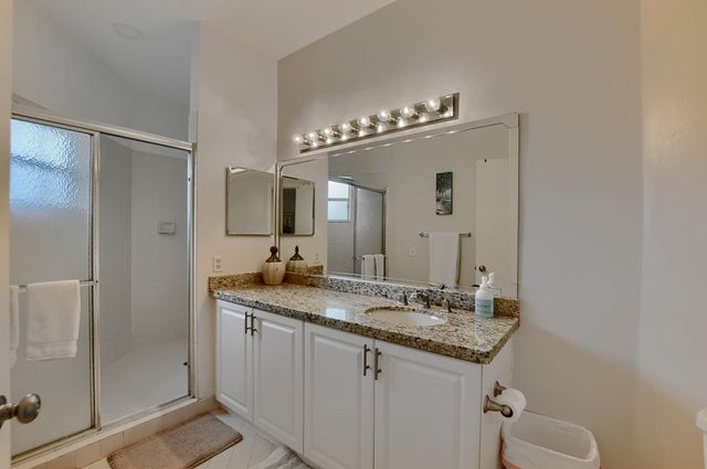 6563 Via Regina, Boca Raton, FL 33433