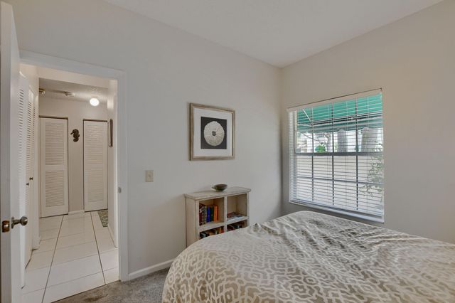 6563 Via Regina, Boca Raton, FL 33433