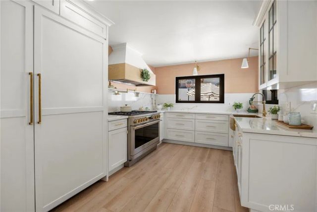 24271 La Pala Lane, Mission Viejo, CA 92691