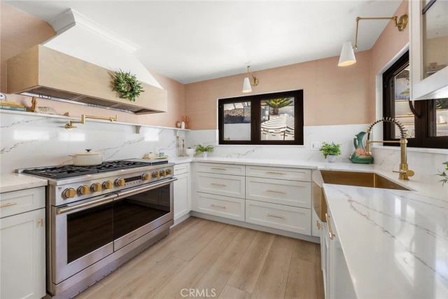 24271 La Pala Lane, Mission Viejo, CA 92691