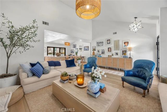 24271 La Pala Lane, Mission Viejo, CA 92691
