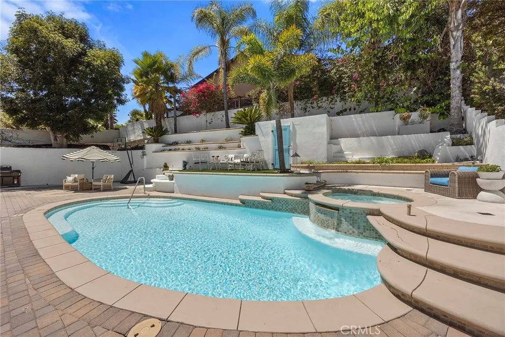 24271 La Pala Lane, Mission Viejo, CA 92691