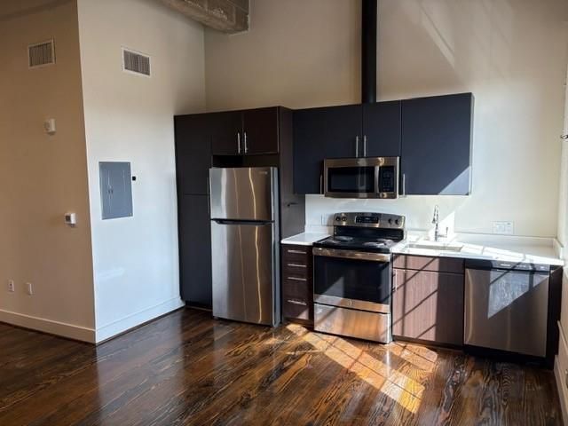 4411 Dallas Street 15, Houston, TX 77023