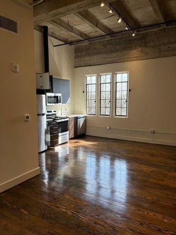 4411 Dallas Street 15, Houston, TX 77023