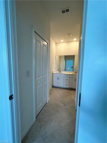 2813 Citrus ST, Naples, FL 34120