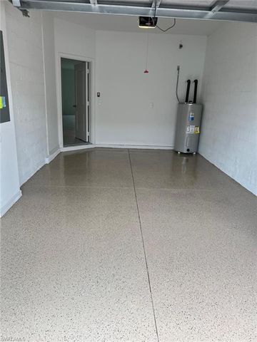 2813 Citrus ST, Naples, FL 34120