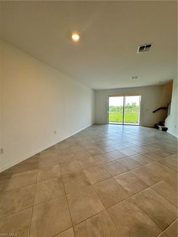 2813 Citrus ST, Naples, FL 34120