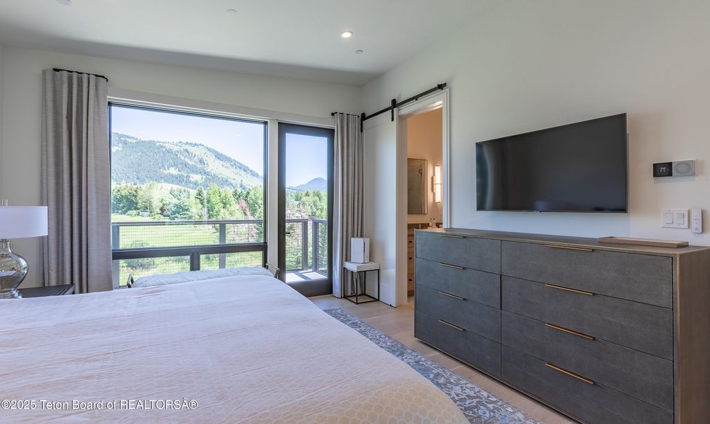 308 HIDDEN HOLLOW Drive, Jackson, WY 83001 photo 10