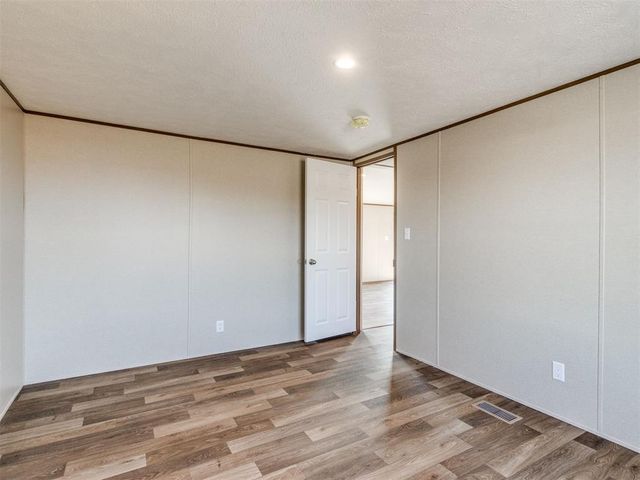 21222 Prairie View Road, Blanchard, OK 73080