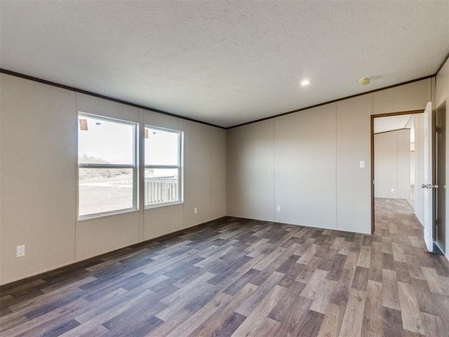 21222 Prairie View Road, Blanchard, OK 73080