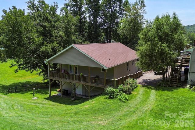 611 Pole Creasman Road, Asheville, NC 28806