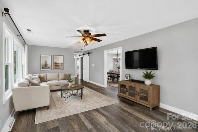 611 Pole Creasman Road, Asheville, NC 28806