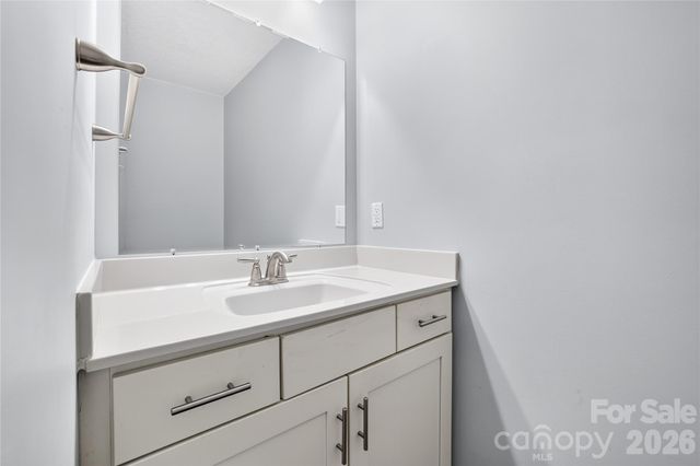 611 Pole Creasman Road, Asheville, NC 28806