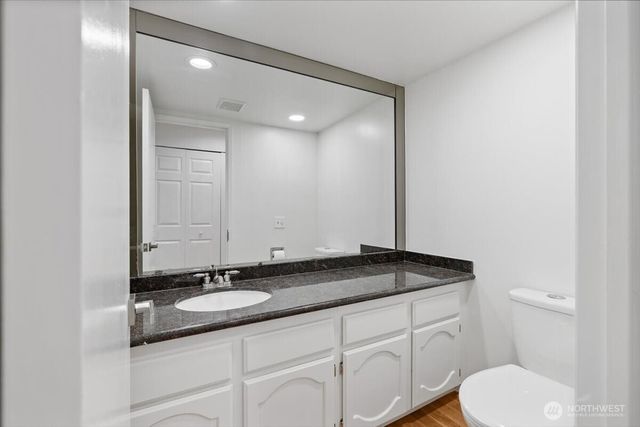 16132 SE 33rd Circle, Bellevue, WA 98008