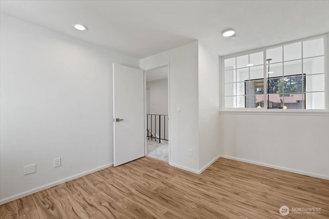 16132 SE 33rd Circle, Bellevue, WA 98008