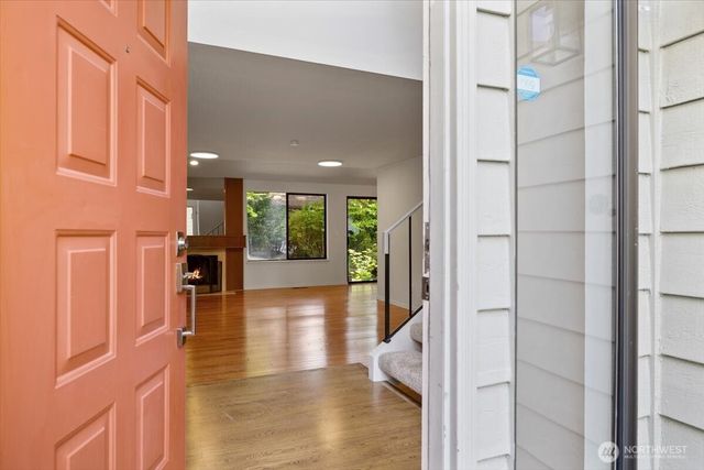 16132 SE 33rd Circle, Bellevue, WA 98008