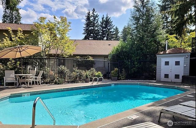 16132 SE 33rd Circle, Bellevue, WA 98008