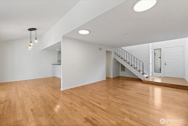 16132 SE 33rd Circle, Bellevue, WA 98008