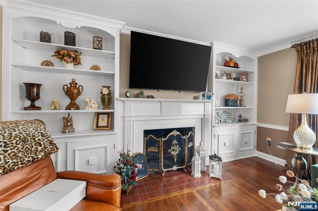 950 Belvidere, Plainfield, NJ 07060