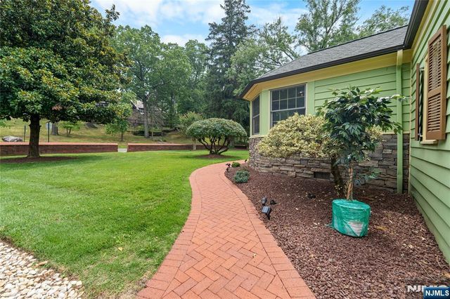 950 Belvidere, Plainfield, NJ 07060