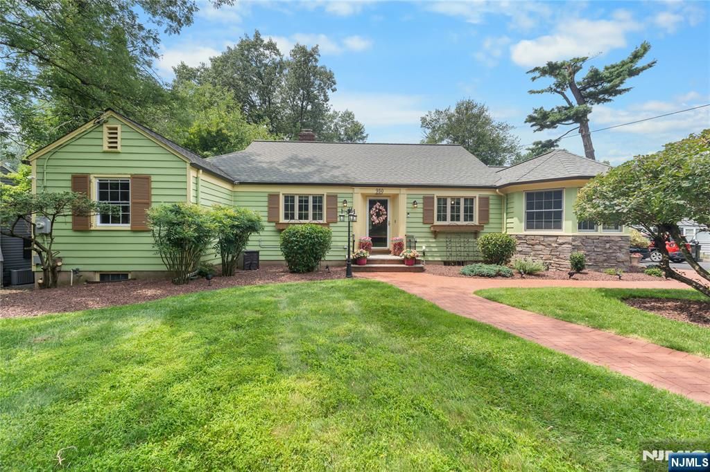 950 Belvidere, Plainfield, NJ 07060