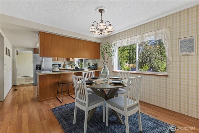 2006 245th Avenue SE, Sammamish, WA 98075