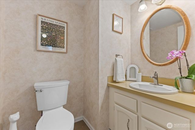 2006 245th Avenue SE, Sammamish, WA 98075