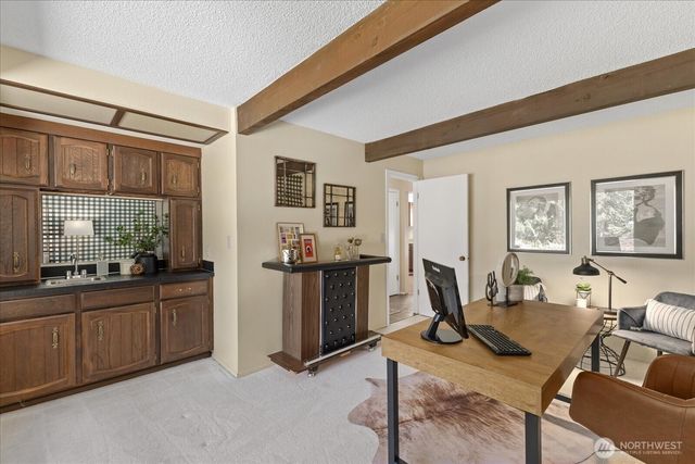 2006 245th Avenue SE, Sammamish, WA 98075
