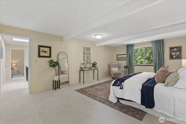 2006 245th Avenue SE, Sammamish, WA 98075