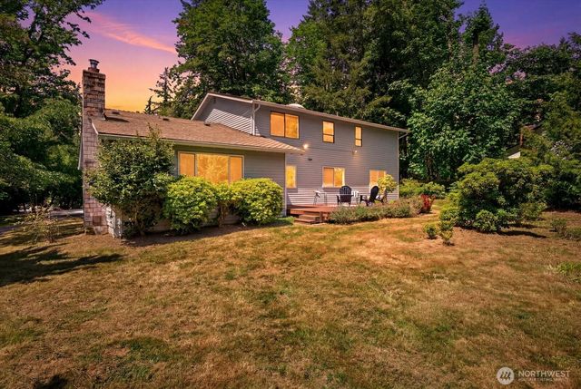2006 245th Avenue SE, Sammamish, WA 98075