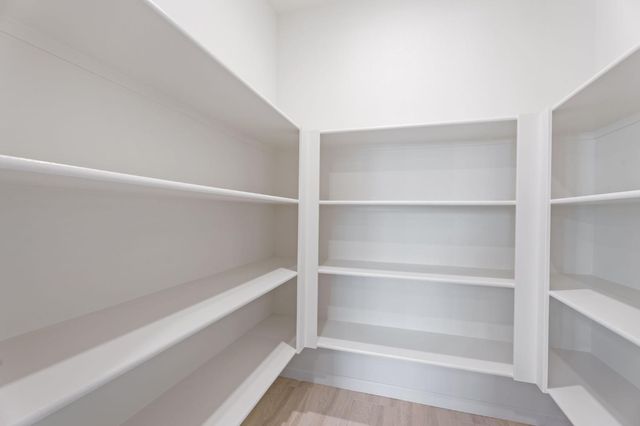 3215 Lourdes Avenue, Clovis, CA 93619